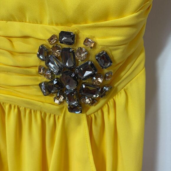 Nine West Yellow Halter Dress Size 8 Brocade Ruffles Flowy Swing Mod Retro - Picture 5 of 12